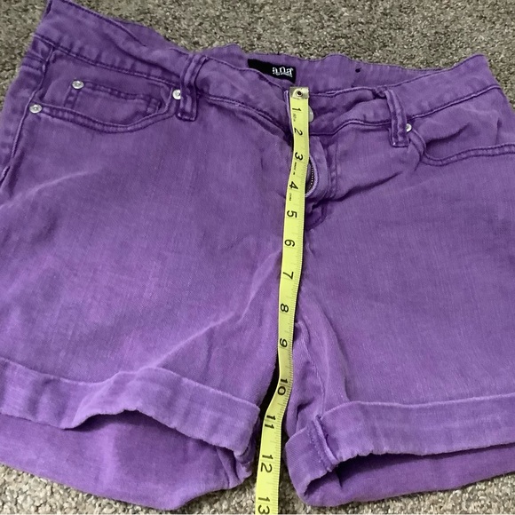 Purple size 10 jean shorts - Picture 2 of 6